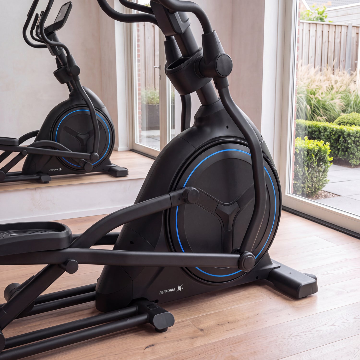 Flow Fitness PERFORM X5i Commercial Front Cross-Trainer