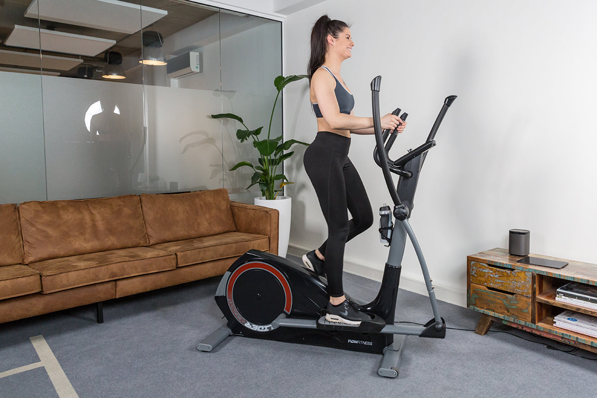 Flow Fitness DCT2500i exercising 1